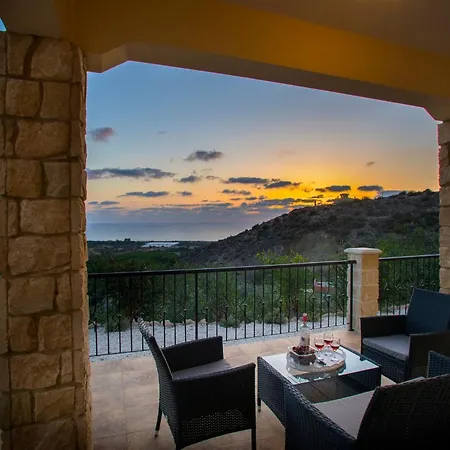 Magnificent Coral Bay Azure Cove 3 Bedrooms Great Sea Views Well-furnished * Peyia