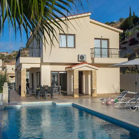 Magnificent Coral Bay Azure Cove 3 Bedrooms Great Sea Views Well-furnished * ペイヤ
